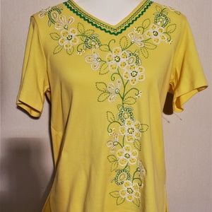 Alfred Dunner Embroidered V-Neck Top size small